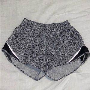 Black and white floral lulu lemon shorts